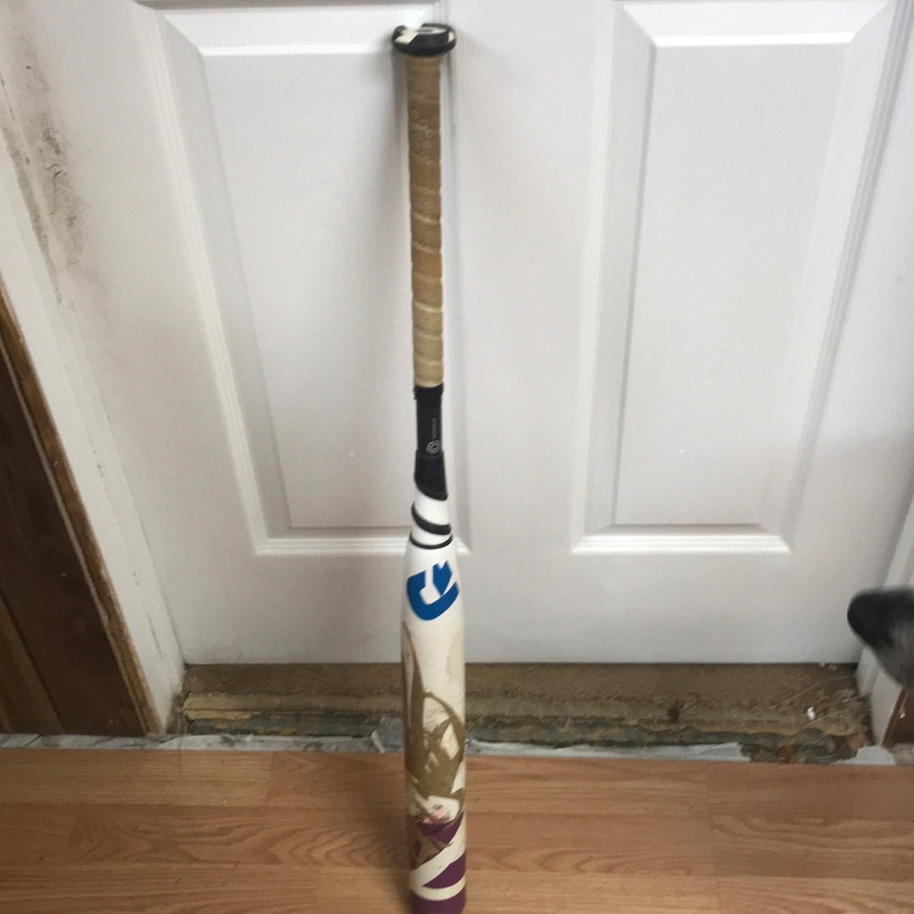 Cf9 softball bat